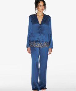 Threadstitch.shop5e851f5a90 2